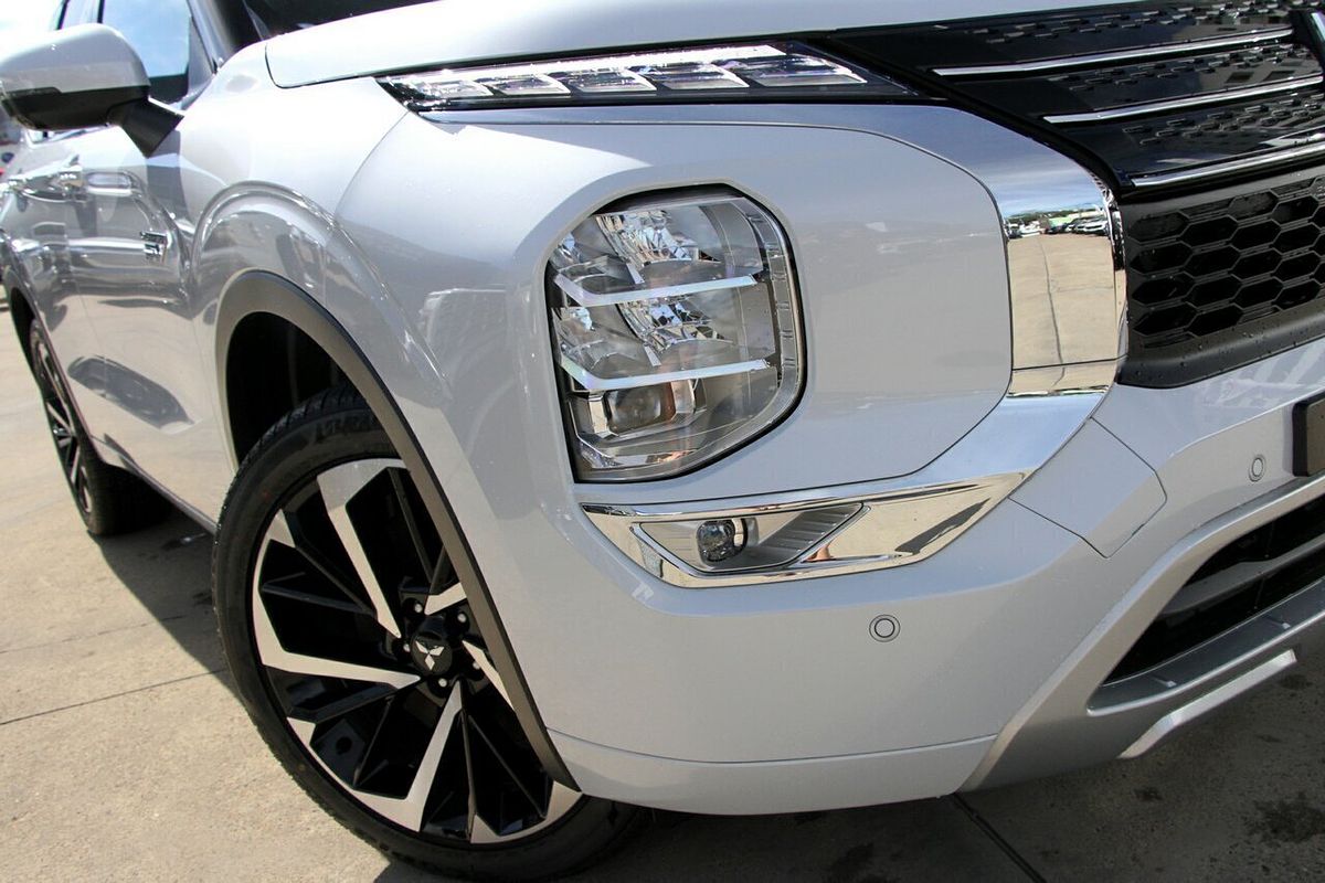 2025 Mitsubishi Outlander PHEV Exceed Tourer ZM