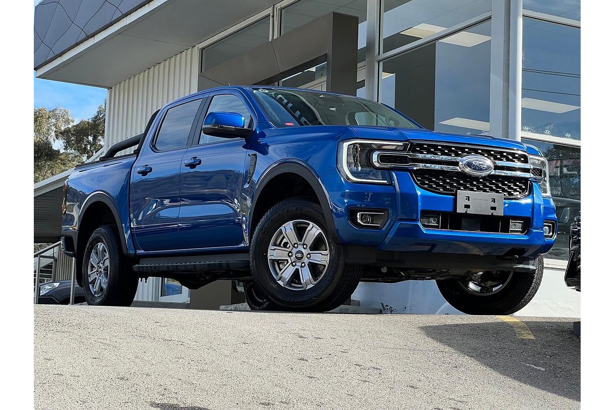 2025 Ford Ranger XLT 4X4 2.0L