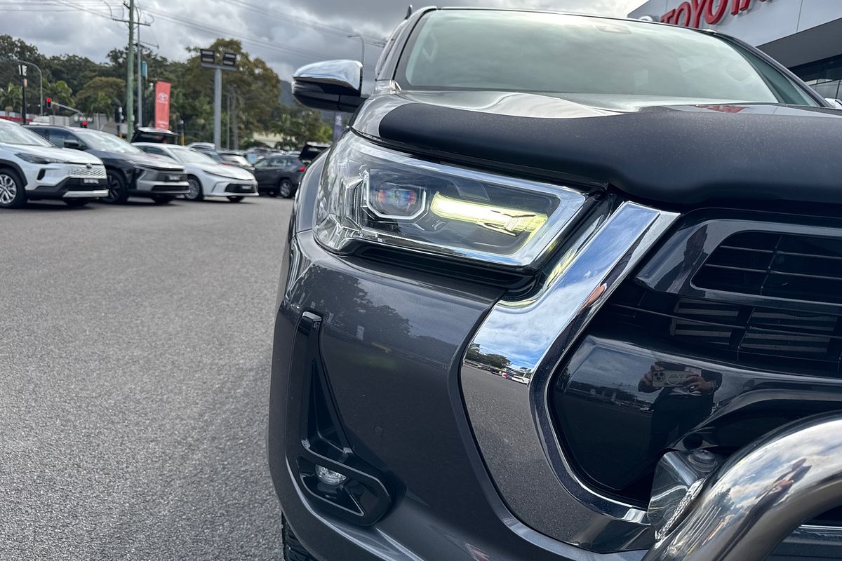 2021 Toyota Hilux SR5 GUN126R 4X4
