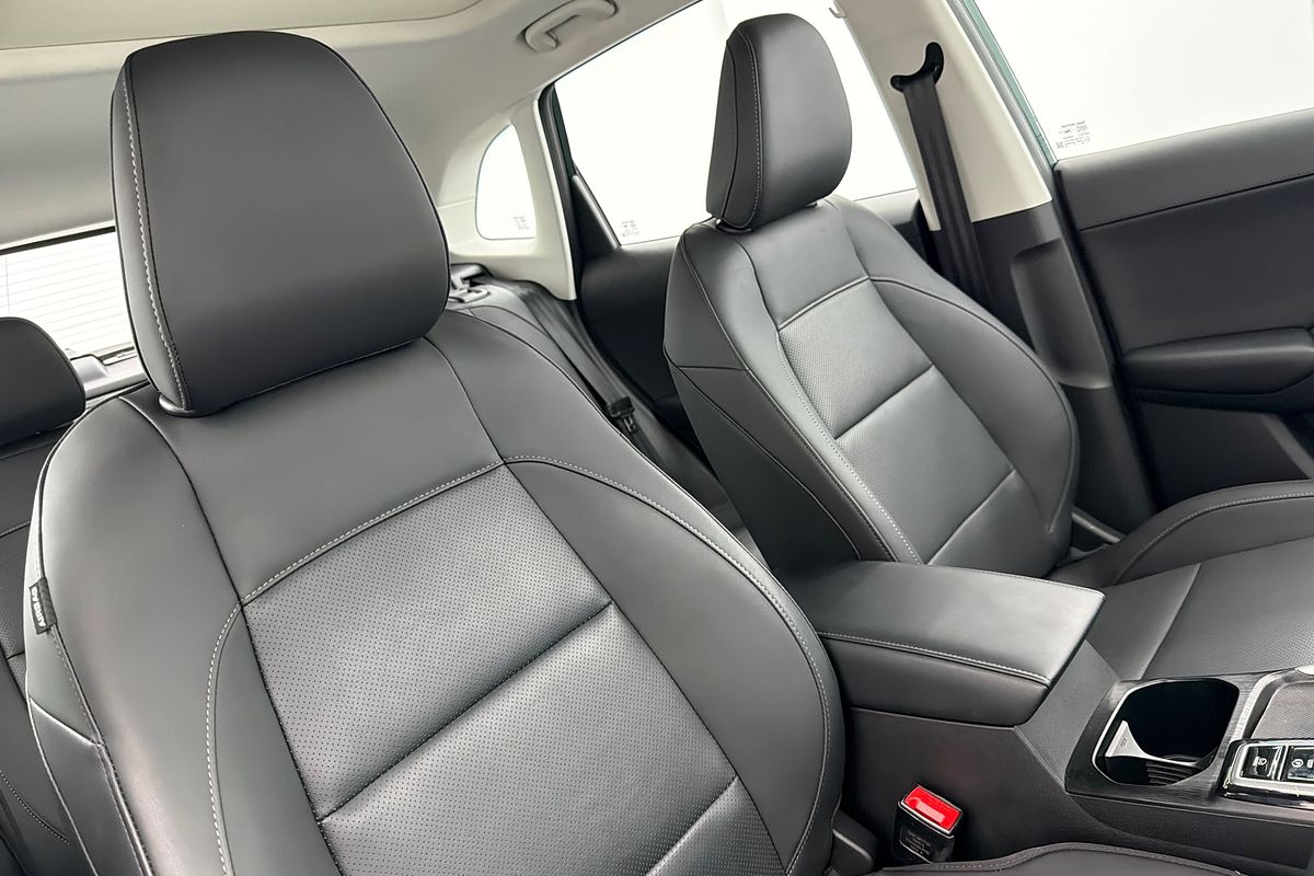 2025 MG ZS Essence Hybrid+ ZS32