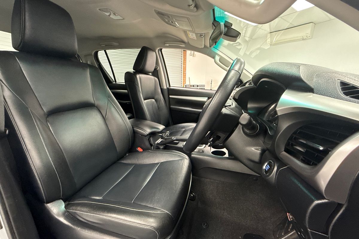 2023 Toyota Hilux SR5 GUN126R
