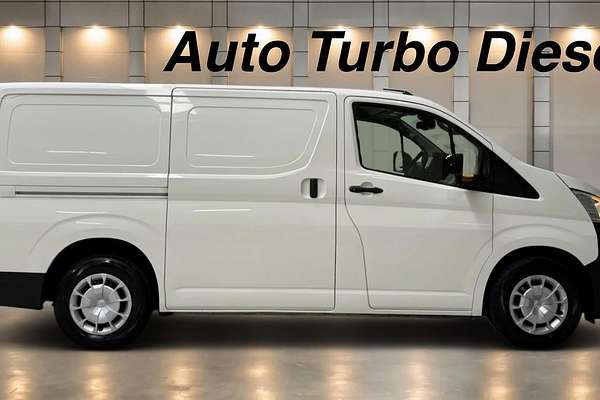 2022 Toyota Hiace GDH300R LWB