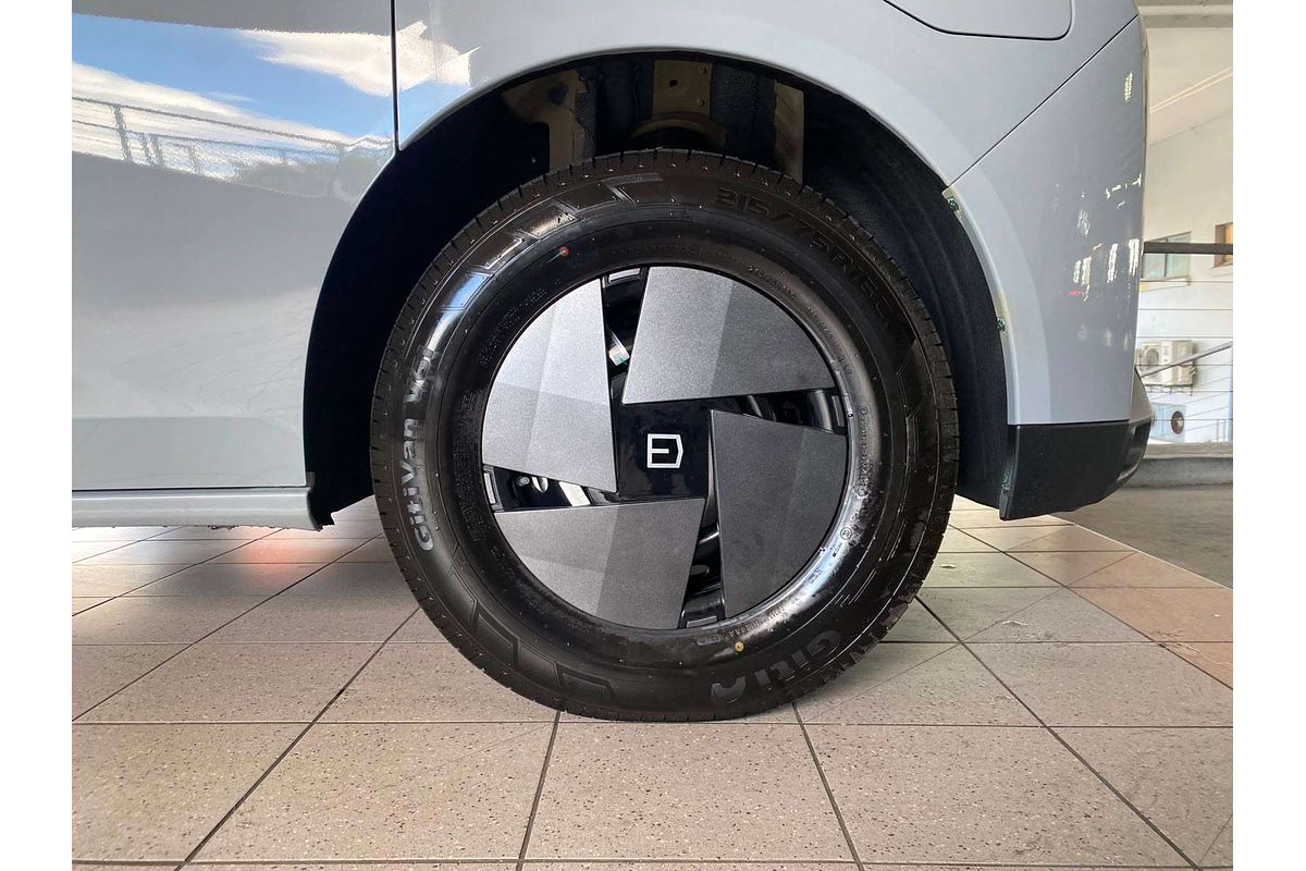 Super Van 6m, LWB, FWD, 106kwh, H2500 Super Van 6m, LWB, FWD, 106kwh, H2500