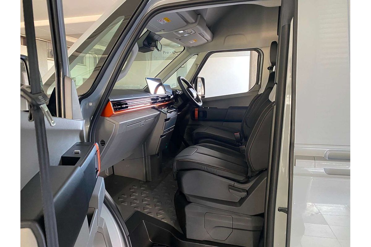 Super Van 6m, LWB, FWD, 106kwh, H2500