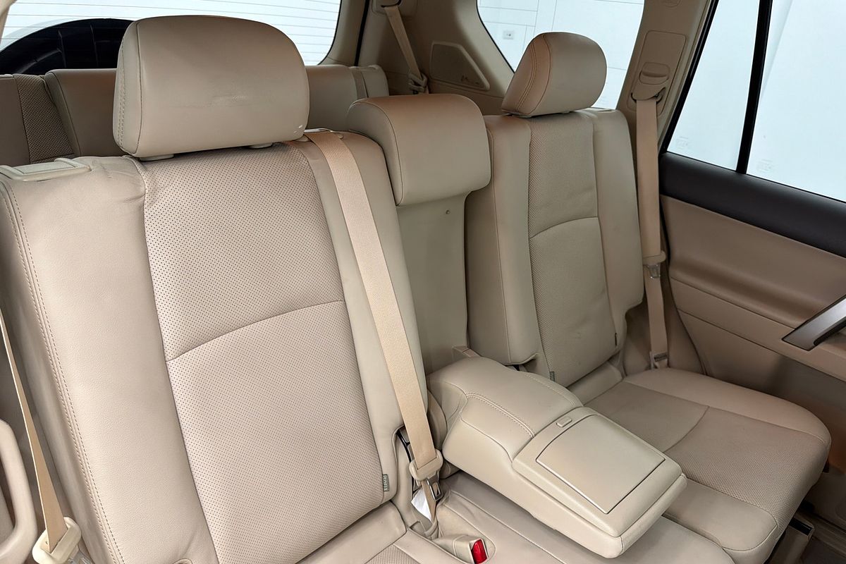 2023 Toyota Landcruiser Prado VX GDJ150R