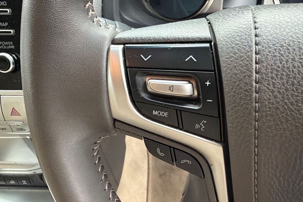 2023 Toyota Landcruiser Prado VX GDJ150R