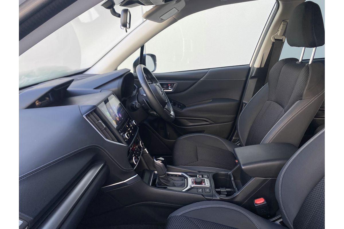 2023 Subaru Forester Hybrid L S5