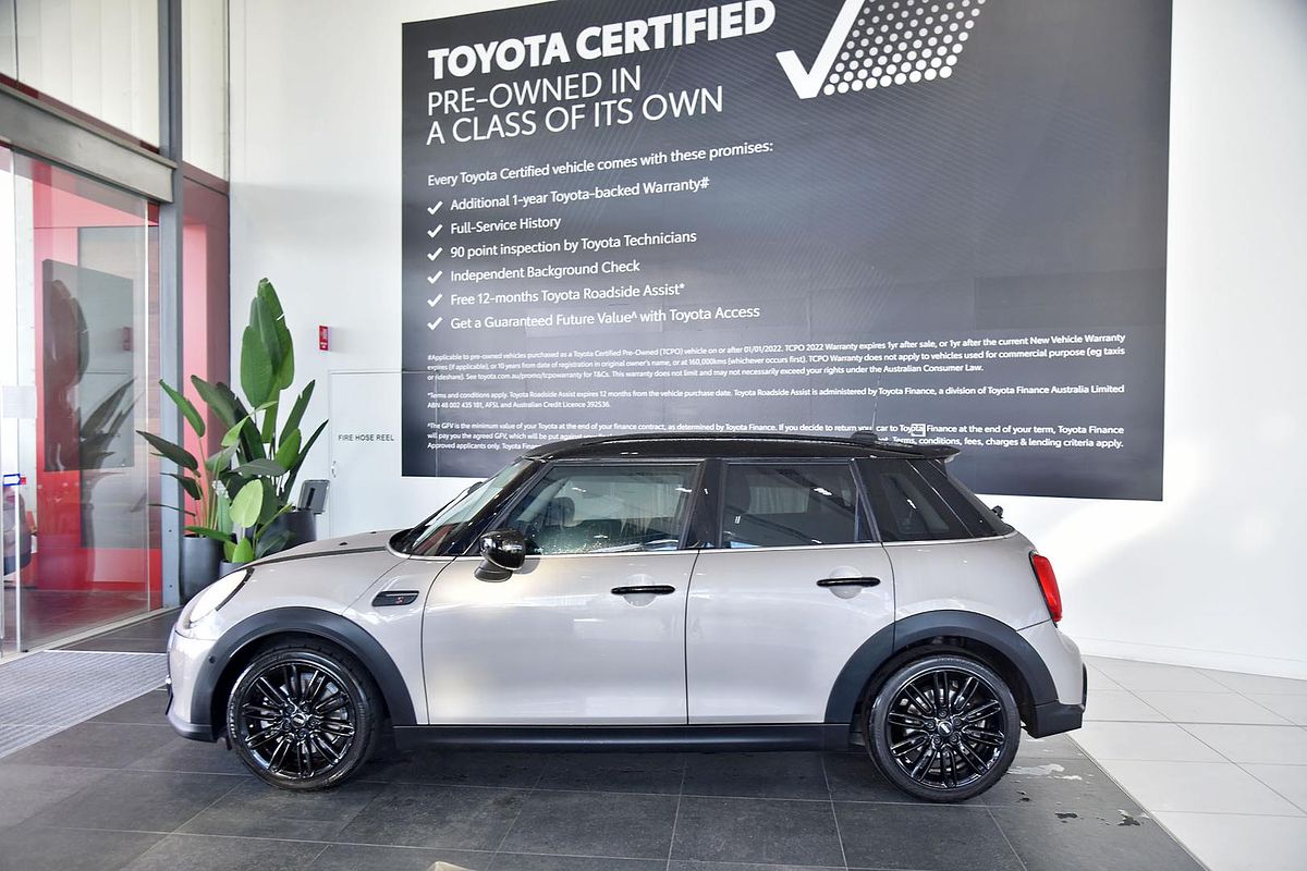 2021 MINI Hatch COOPER S CLASSIC F55