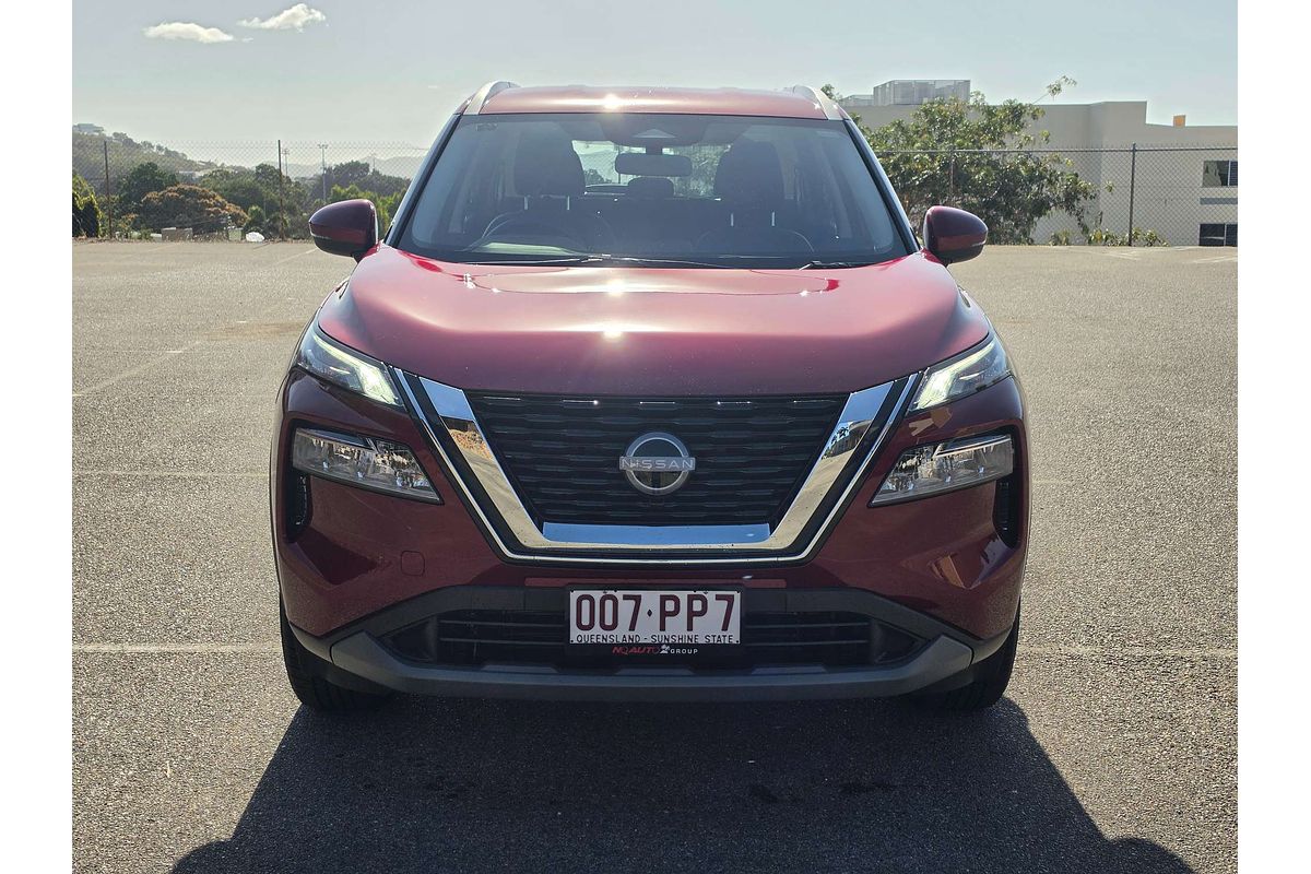 2025 Nissan X-TRAIL ST T33