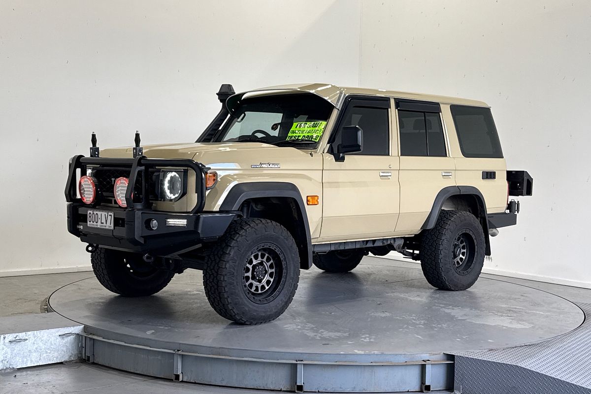 2023 Toyota Landcruiser GXL VDJL76R