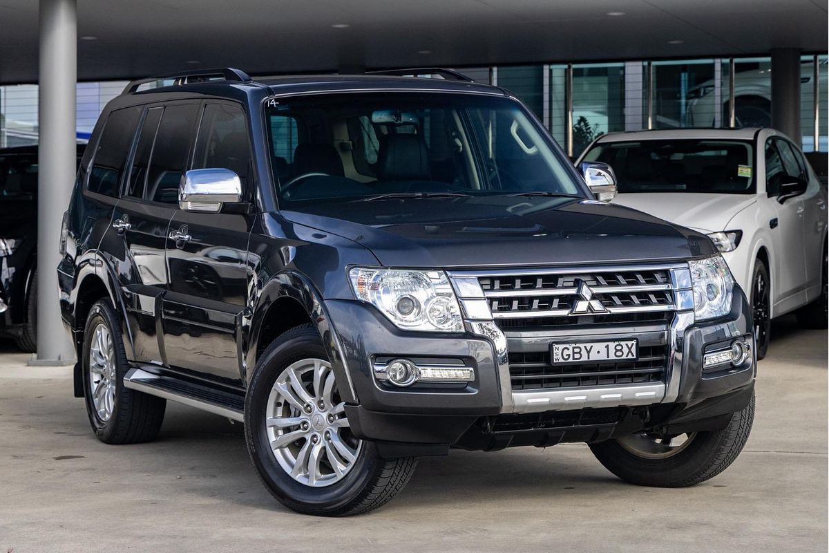 2018 Mitsubishi Pajero GLX NX