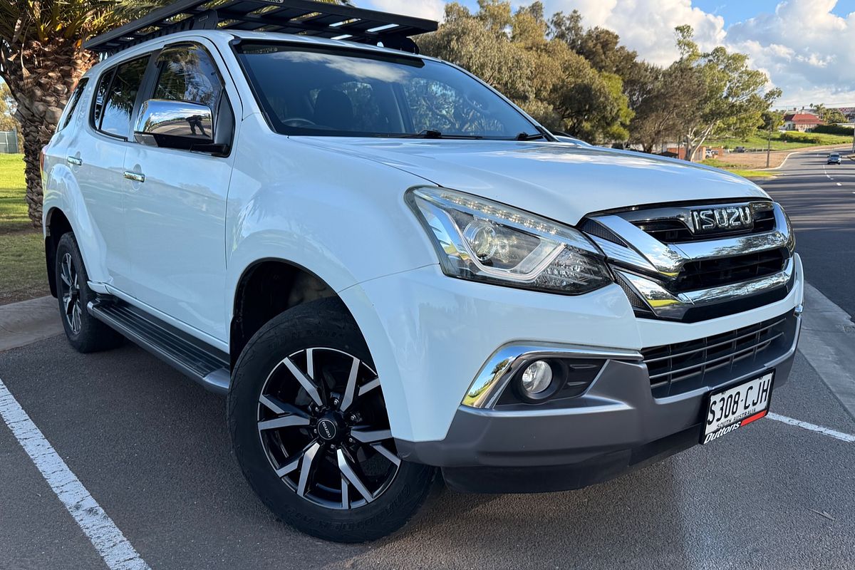 2020 Isuzu MU-X LS-U