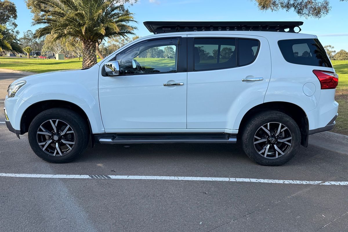 2020 Isuzu MU-X LS-U