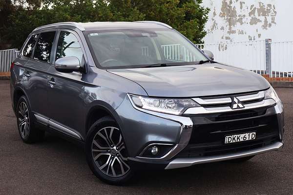 2016 Mitsubishi Outlander LS Safety Pack ZK