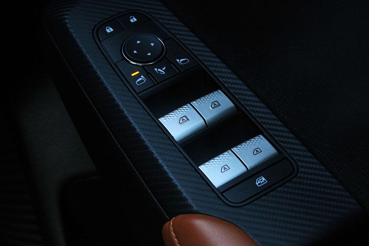 2023 Mitsubishi Outlander Exceed Tourer ZM