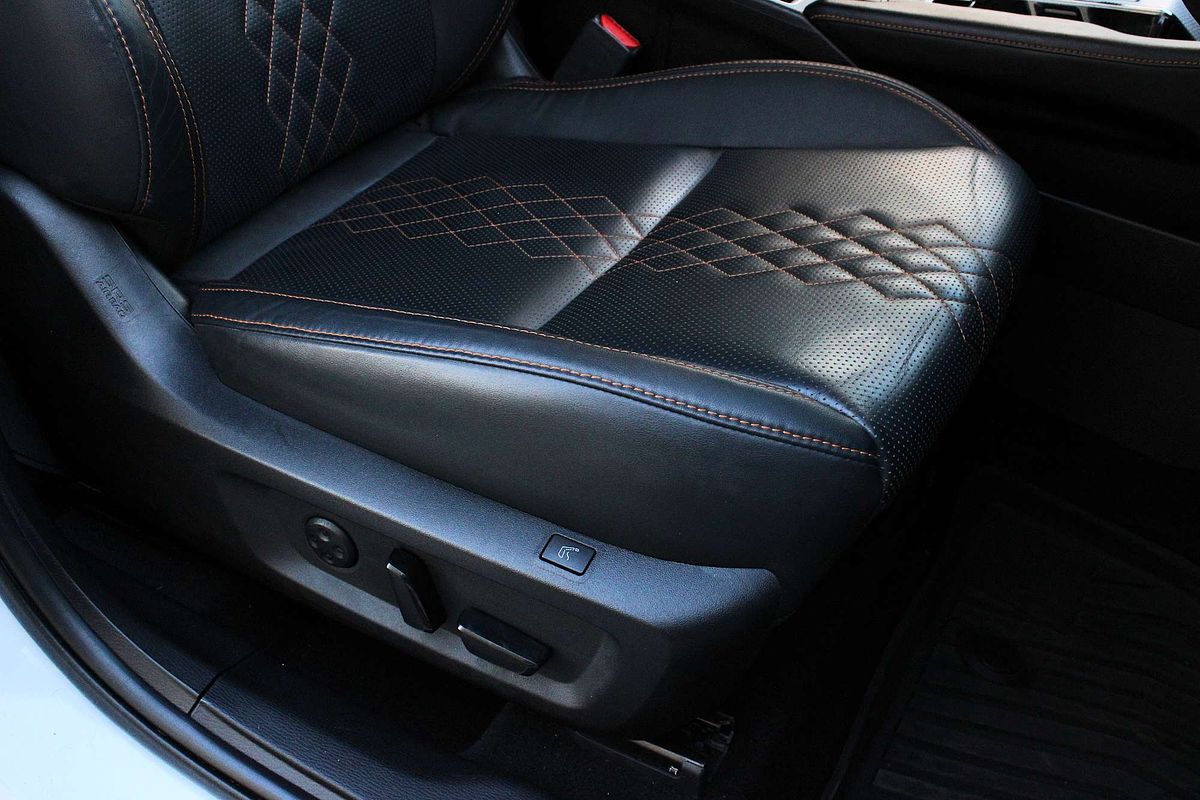 2023 Mitsubishi Outlander Exceed Tourer ZM