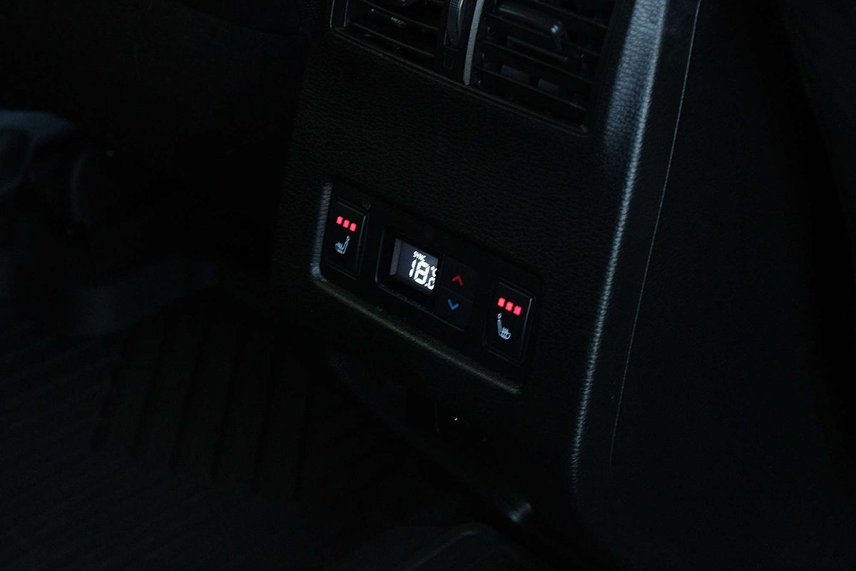 2023 Mitsubishi Outlander Exceed Tourer ZM