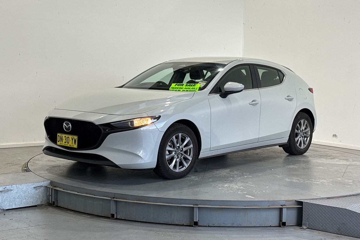 2025 Mazda 3 G20 PURE 300R