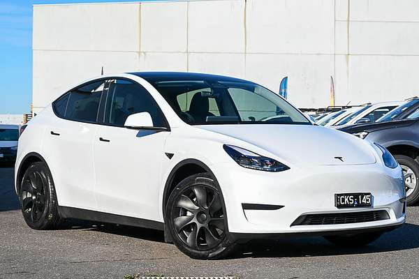 2023 Tesla Model Y Rear-Wheel Drive