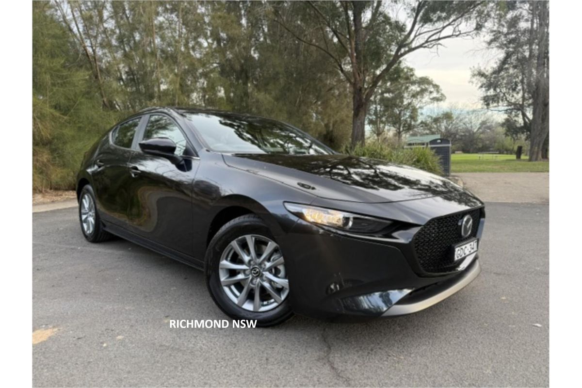 2025 Mazda 3 G20 PURE 300R