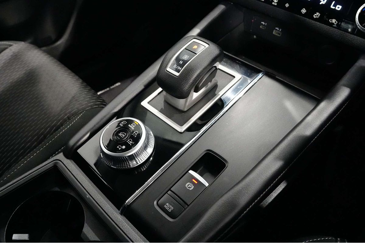 2022 Mitsubishi Outlander ES ZM