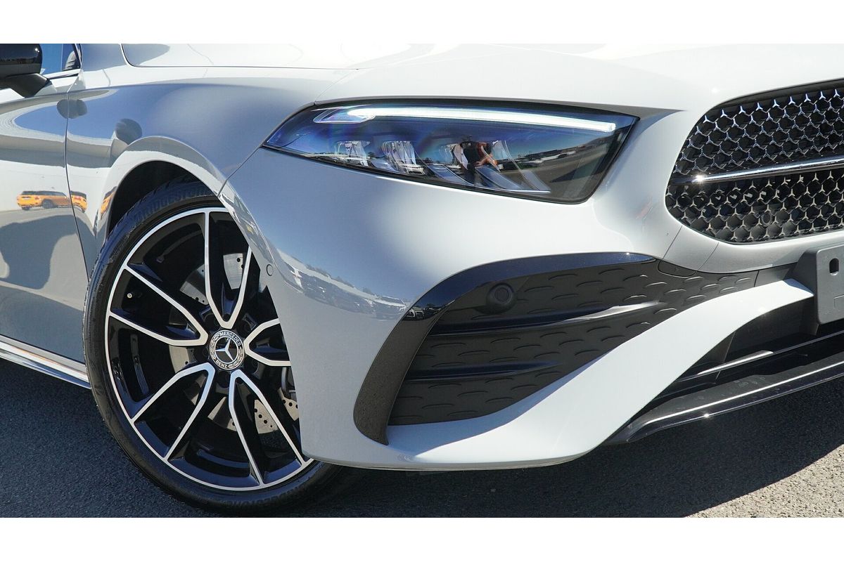2025 Mercedes-Benz A-Class A250 V177