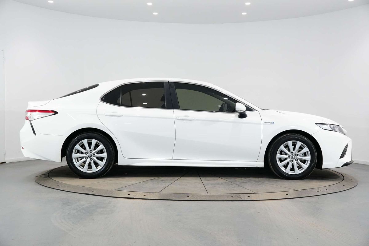 2020 Toyota Camry Ascent Sport AXVH71R