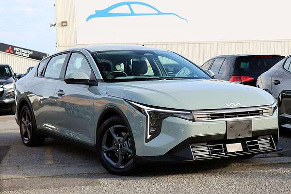 2025 Kia K4 S CL4m