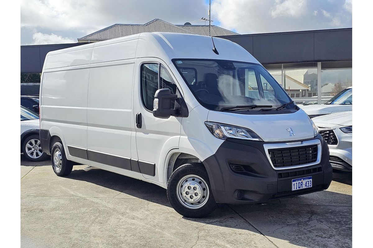 2024 Peugeot Boxer Pro X250 LWB Mid Roof