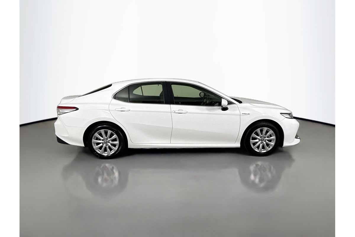 2020 Toyota Camry Ascent