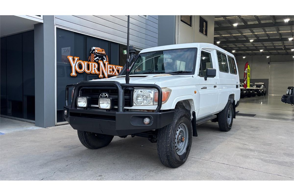 2009 Toyota Landcruiser WORKMATE (4x4) 11 SEAT VDJ78R