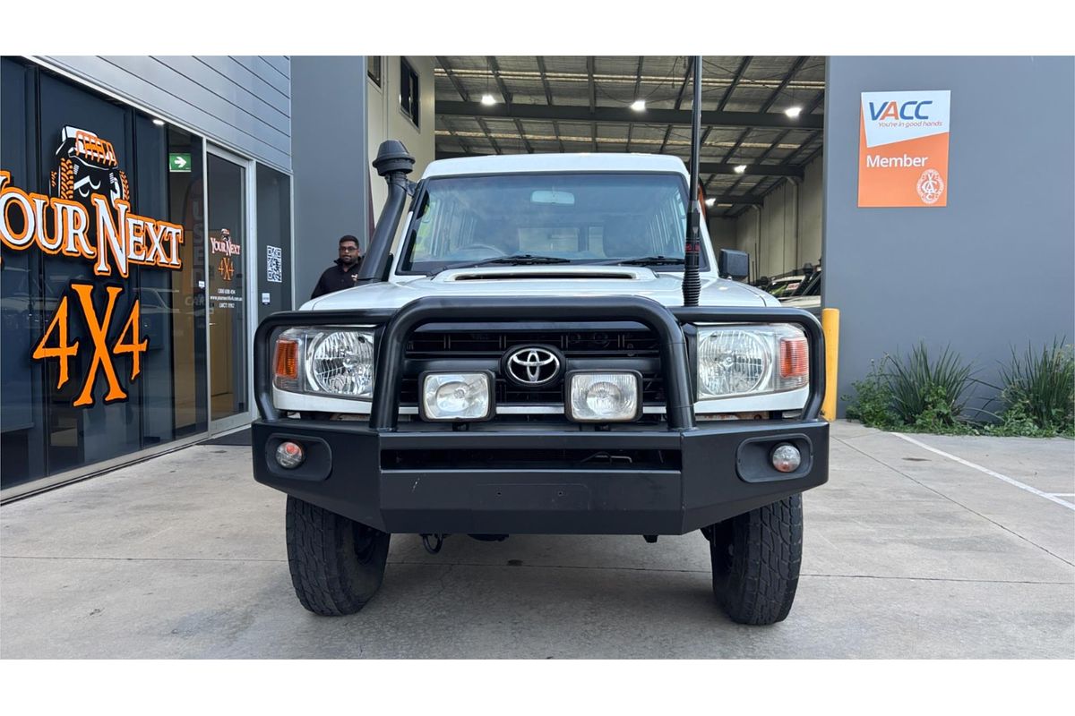 2009 Toyota Landcruiser WORKMATE (4x4) 11 SEAT VDJ78R