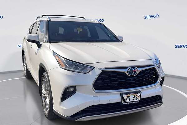 2020 Toyota Highlander Hybrid Platinum