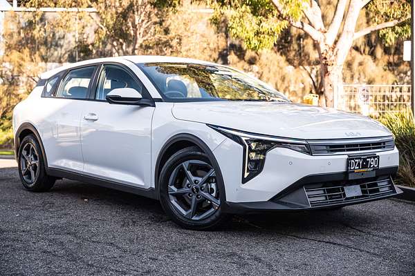 2025 Kia K4 S CL4m