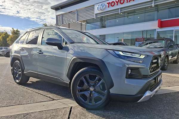 2022 Toyota RAV4 Edge AXAH54R