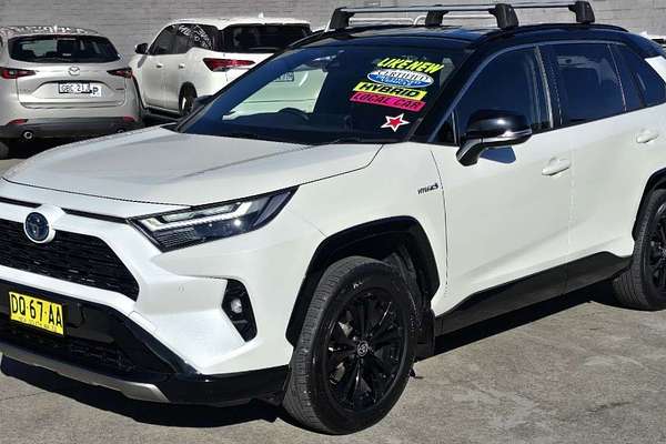 2022 Toyota RAV4 XSE AXAH54R