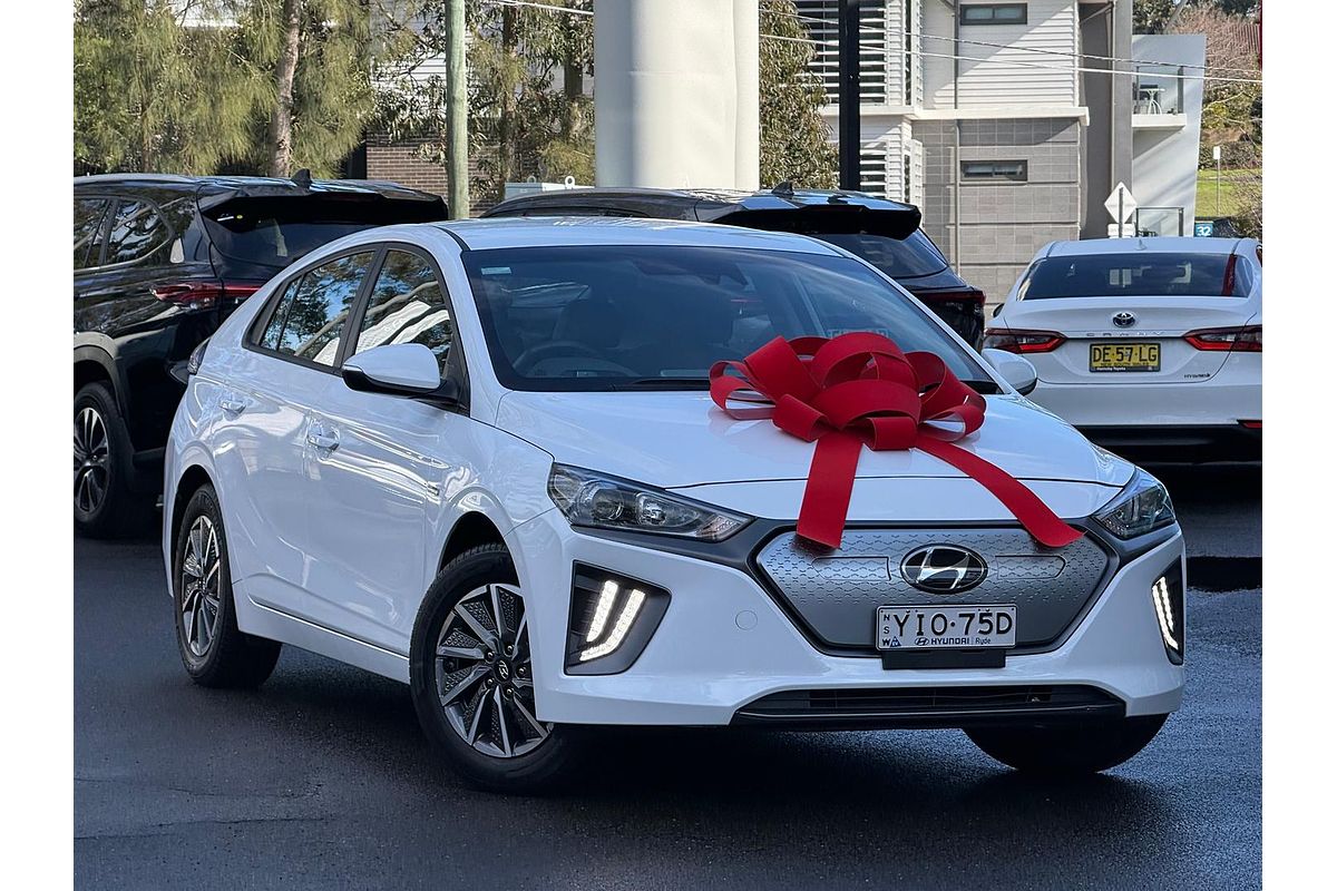 2019 Hyundai IONIQ Electric Elite AE.3