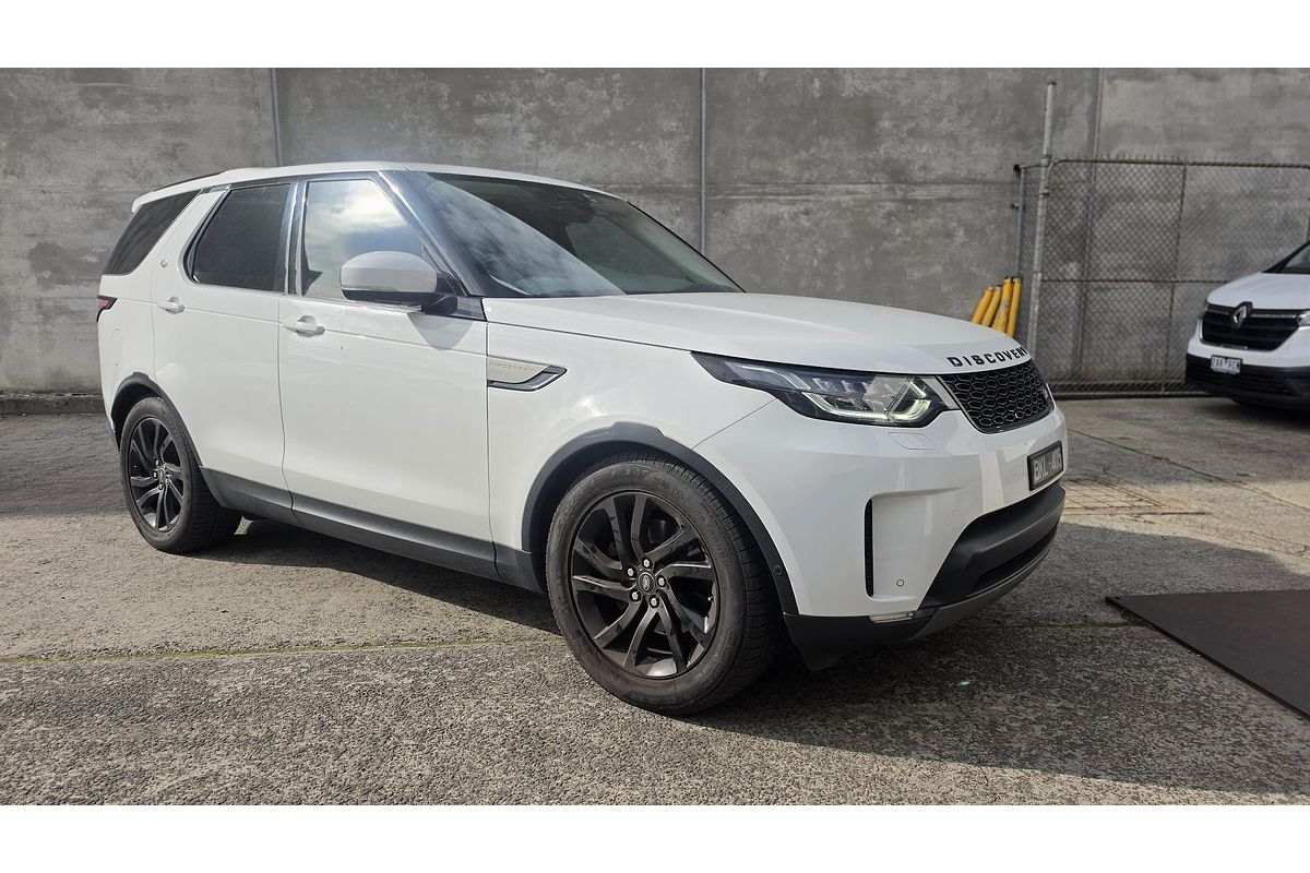 2020 Land Rover Discovery SD4 SE Series 5