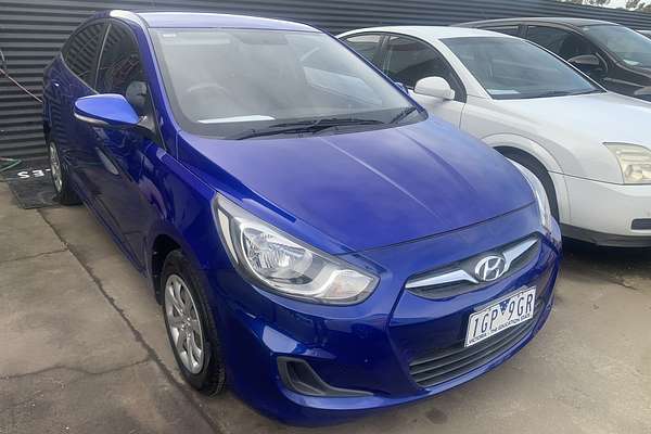 2014 Hyundai Accent Active RB2