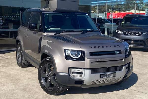2022 Land Rover Defender 90 P300 S L663