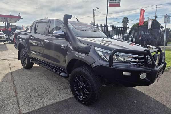 2017 Toyota Hilux SR5 (4x4) GUN126R 4X4