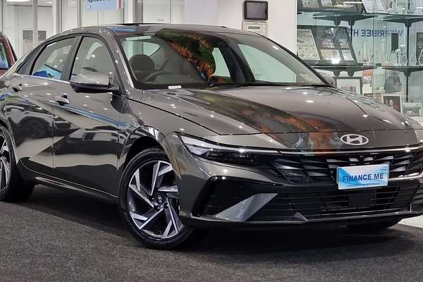 2025 Hyundai i30 Premium CN7.V4