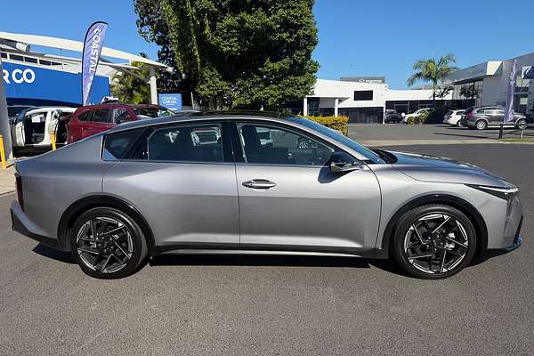 2025 Kia K4 GT-Line CL4m