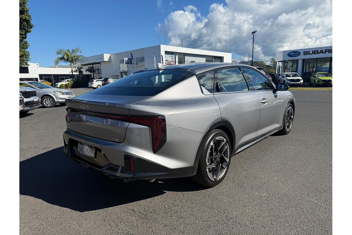 2025 Kia K4 GT-Line CL4m