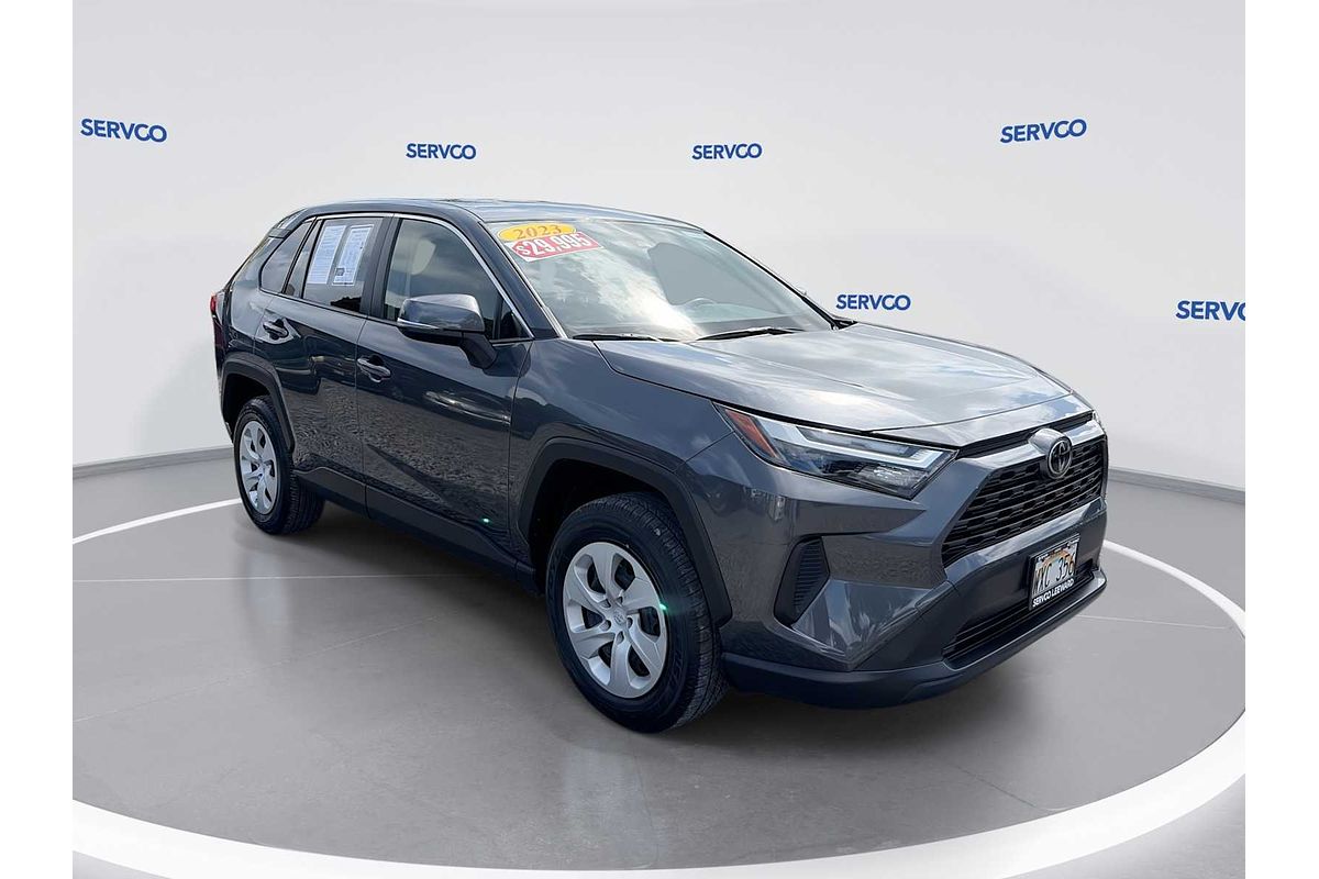 2023 Toyota RAV4 LE