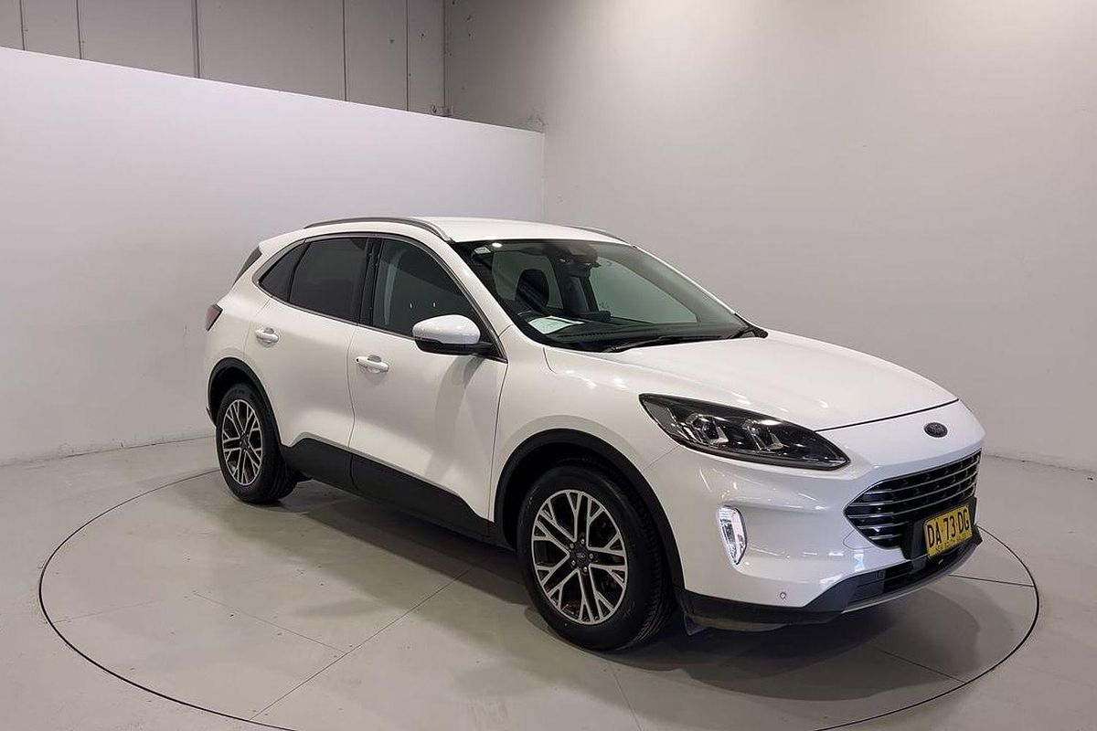 2020 Ford Escape ZH