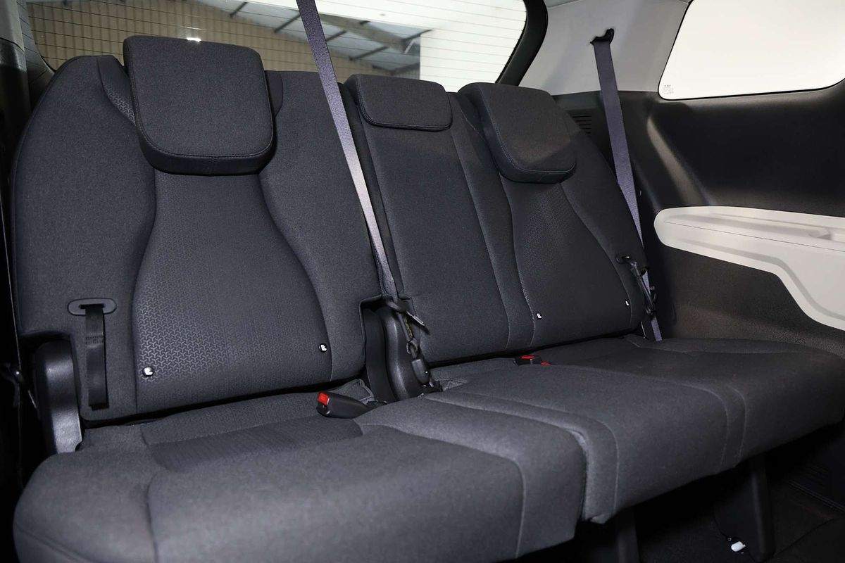 2022 Kia Carnival S KA4