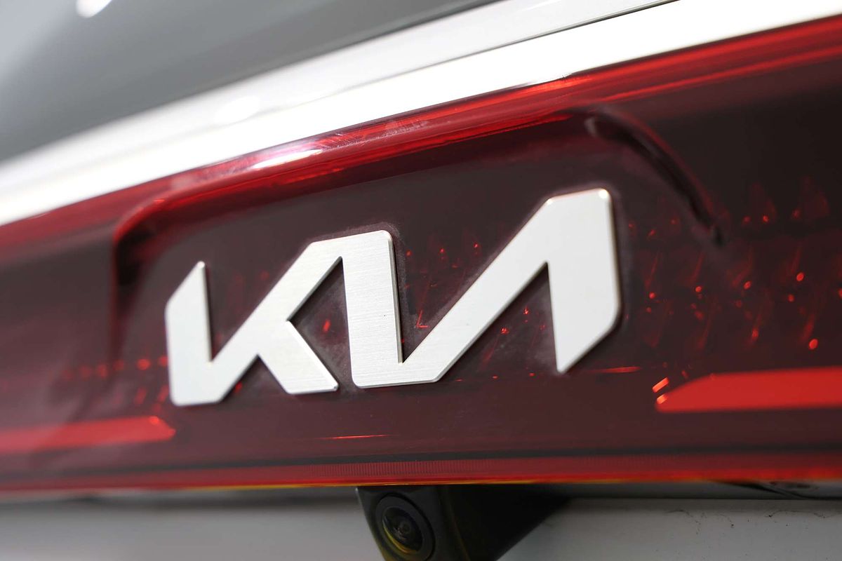 2022 Kia Carnival S KA4