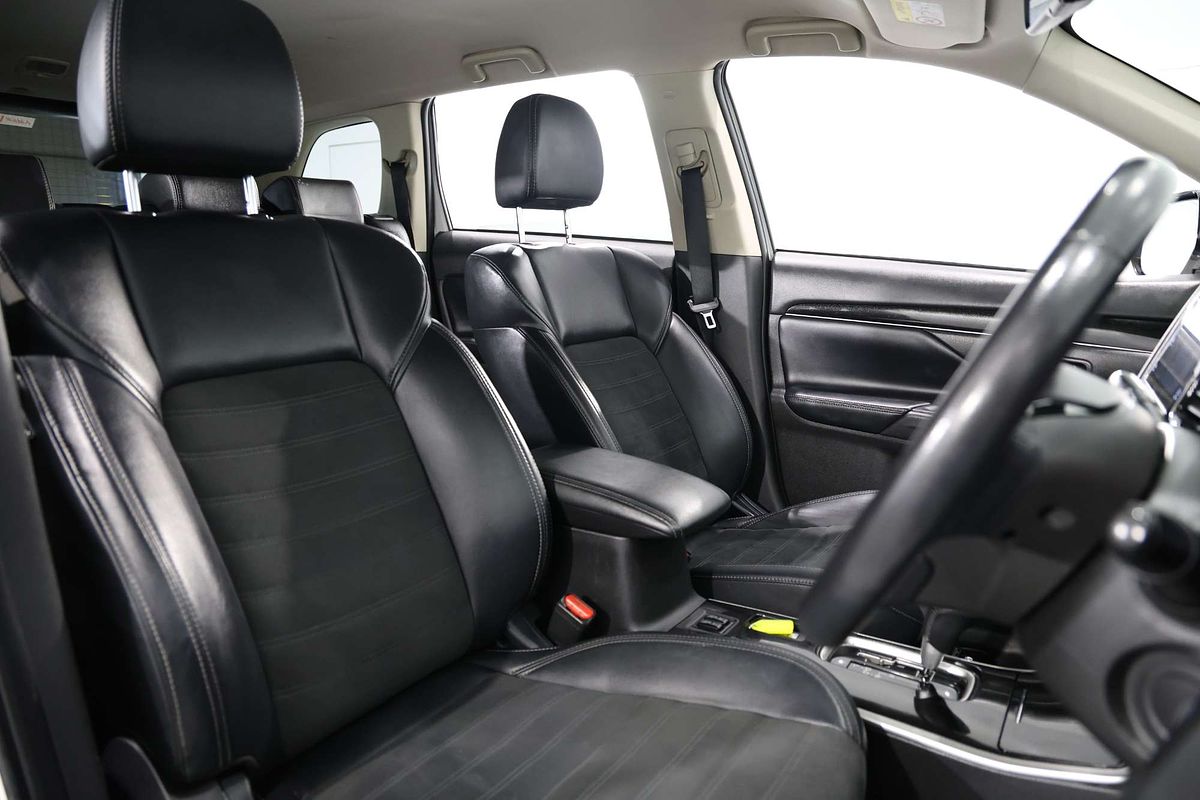 2019 Mitsubishi Outlander LS ZL
