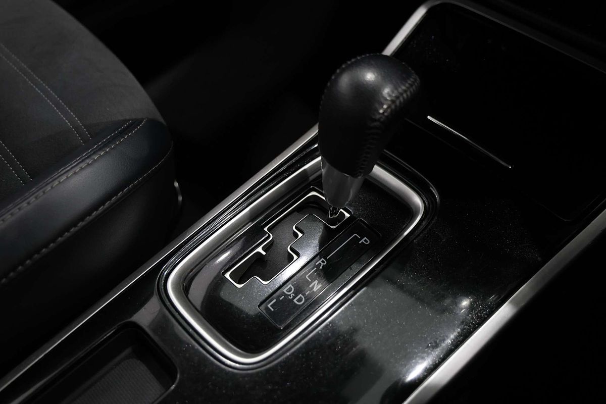 2019 Mitsubishi Outlander LS ZL